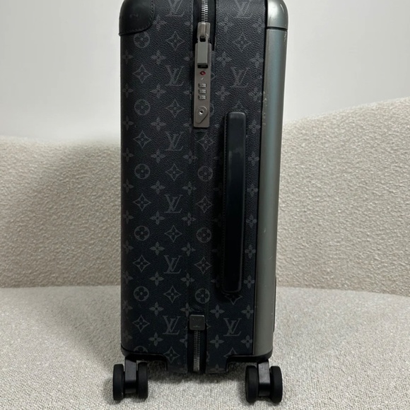 Authentic Louis Vuitton Horizon 55 Eclipse Monogram - Picture 6 of 16